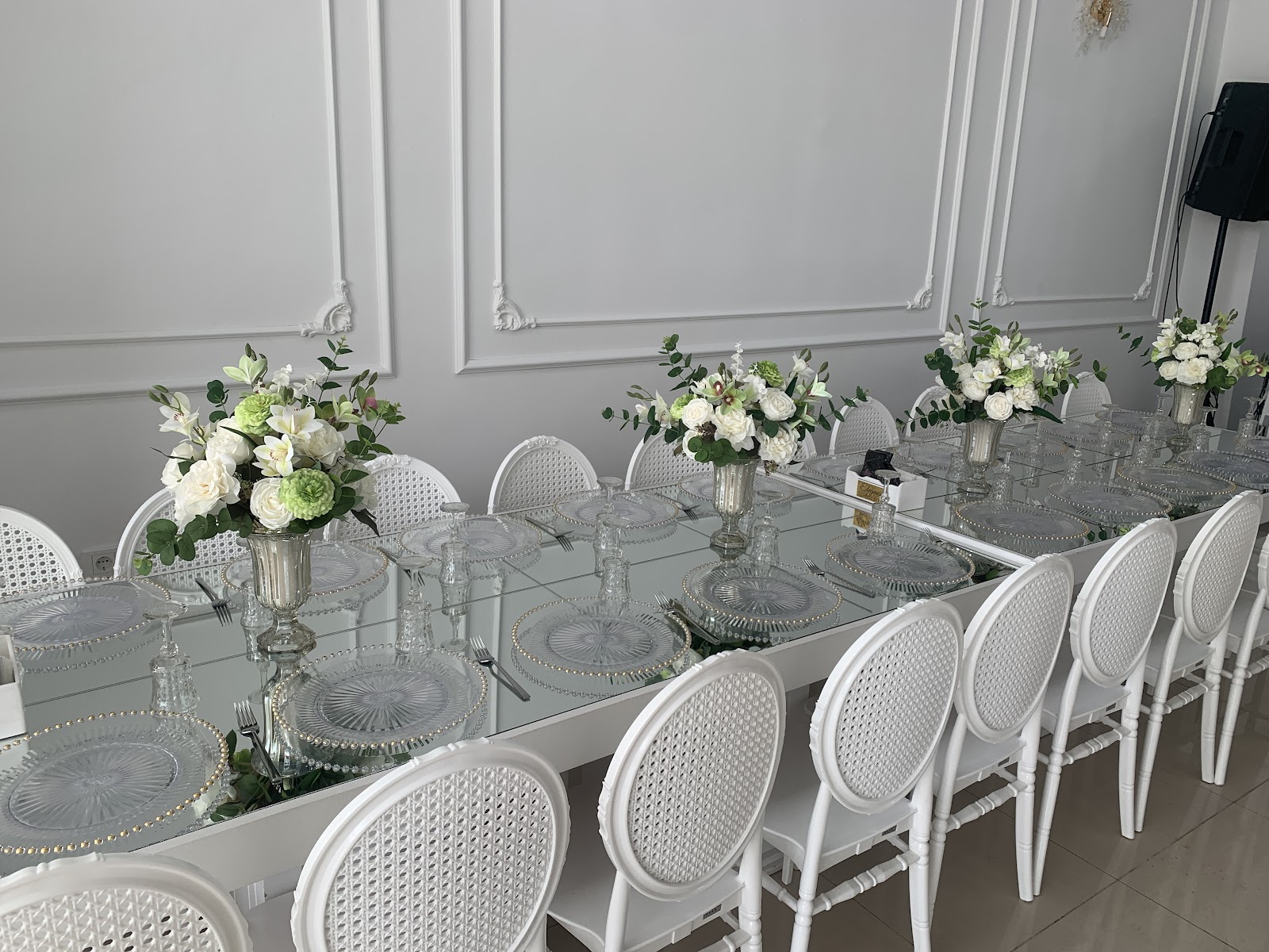 Elegans Davet Evi