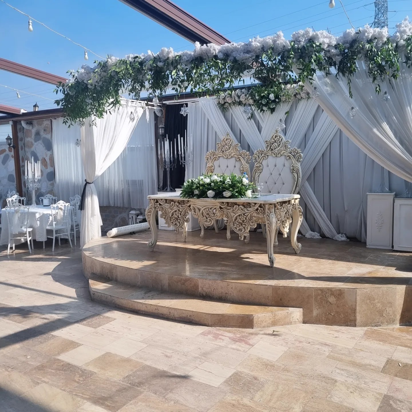 Gökkuşağı Kına Evi
