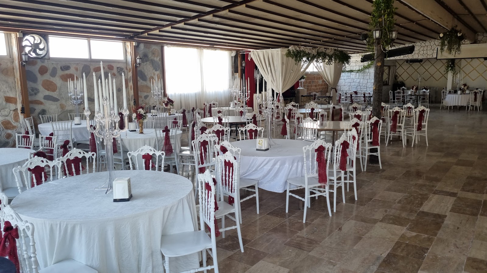 Gökkuşağı Kına Evi