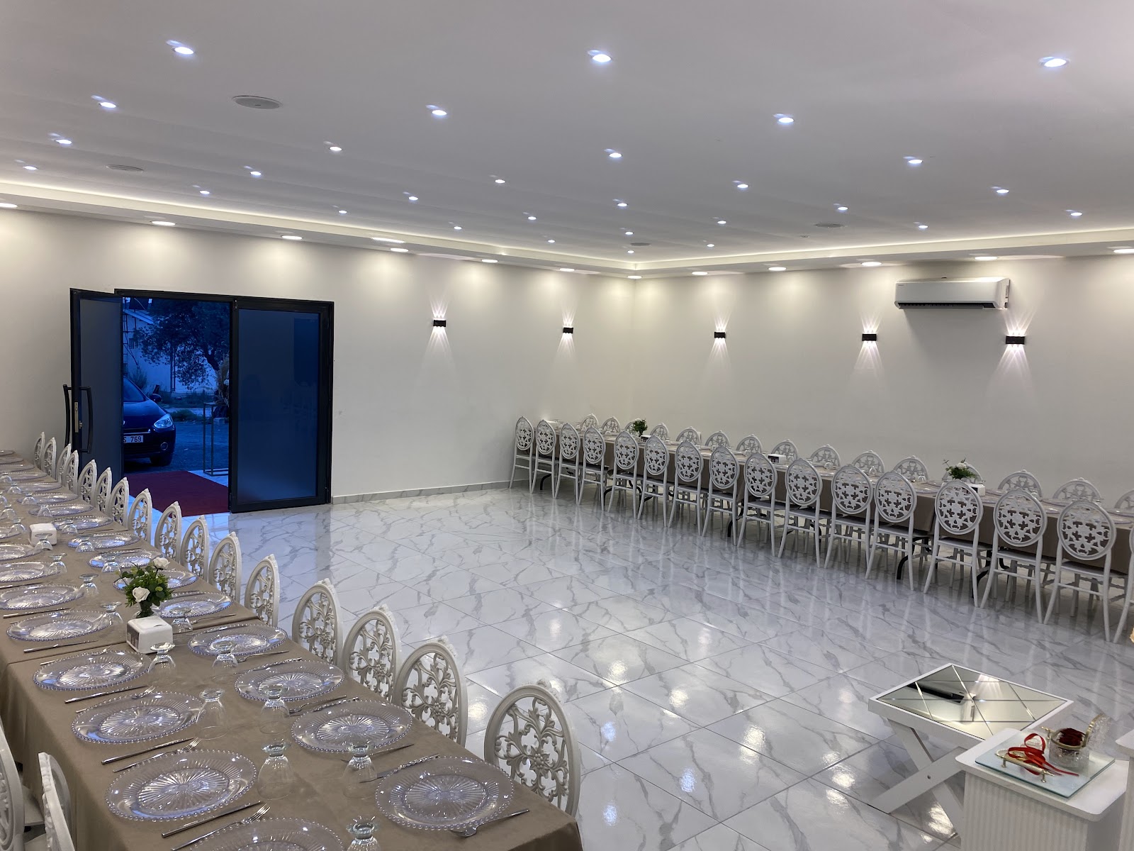 Hatay Lavinia Davet Evi kır düğünü mekanı — Antakya