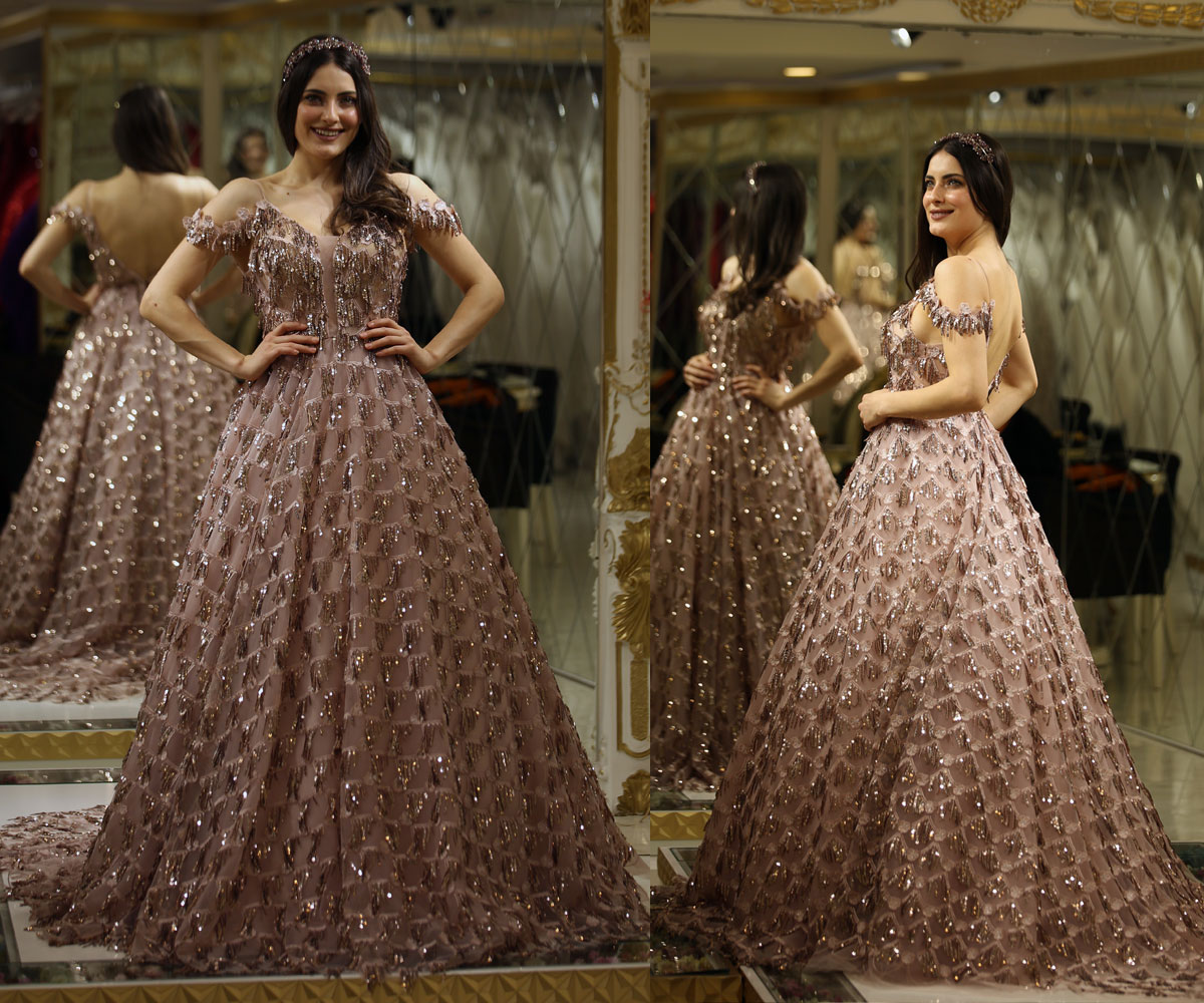 İPEK GELİNLİK VE MODA EVİ