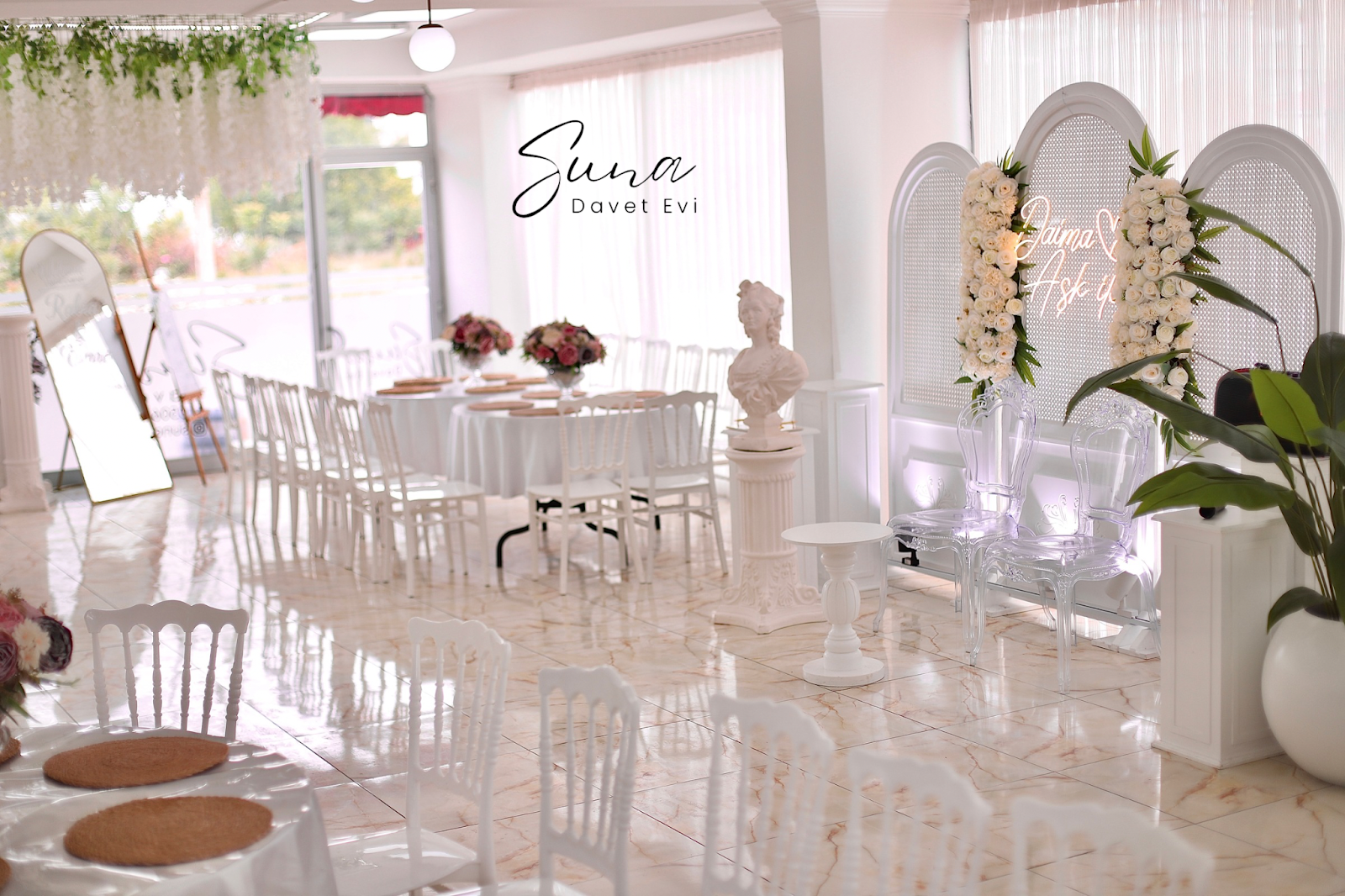 SUNA DAVET EVİ